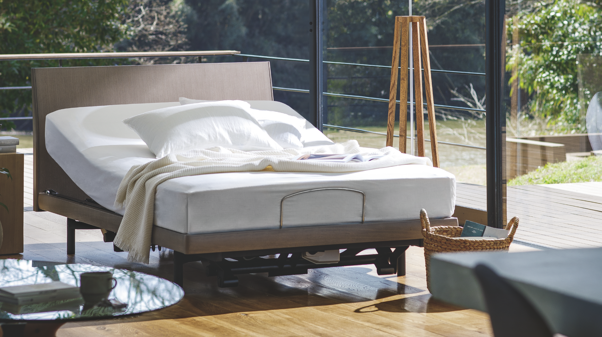 フランスベッド|グランサス GS-12F (2モーター / キャスター) WH(ホワイト)色 セミダブル